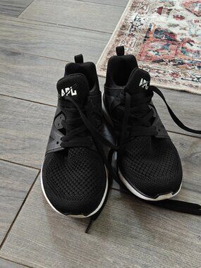 APL Runners Size 7.5